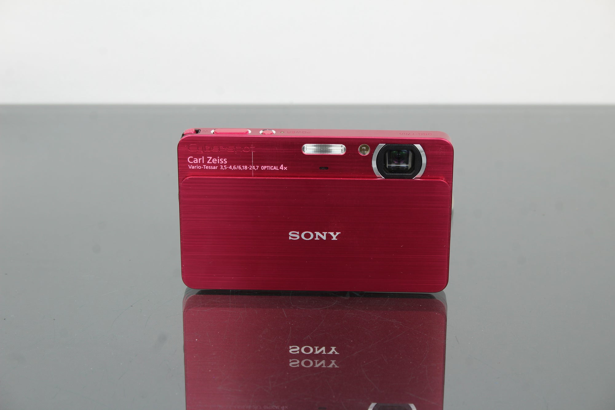Sony Cyber-shot DSC-T700