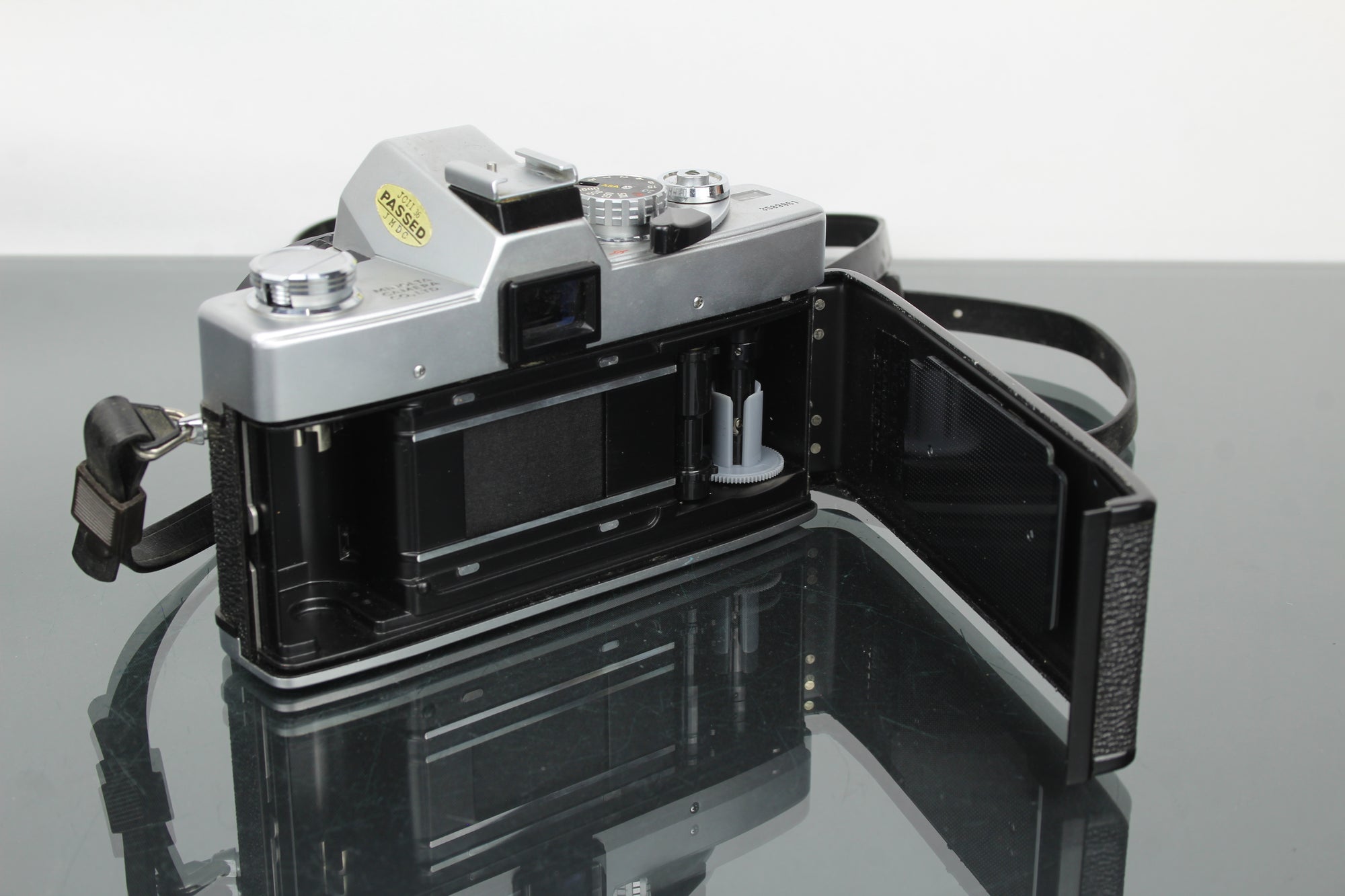 Minolta SR T101 + Minolta mc 1:1.7 50mm