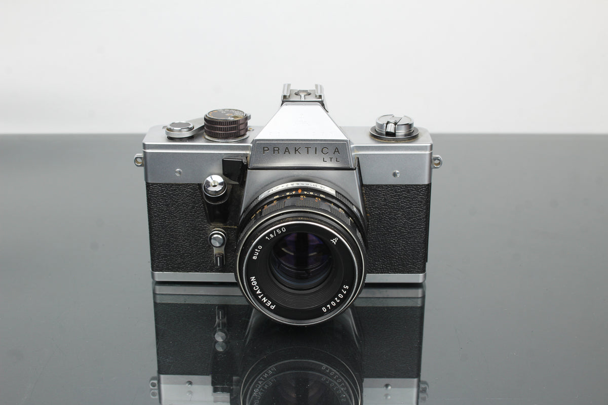 <tc>Praktica</tc> LTL + Lente Pentacon 1.8/50