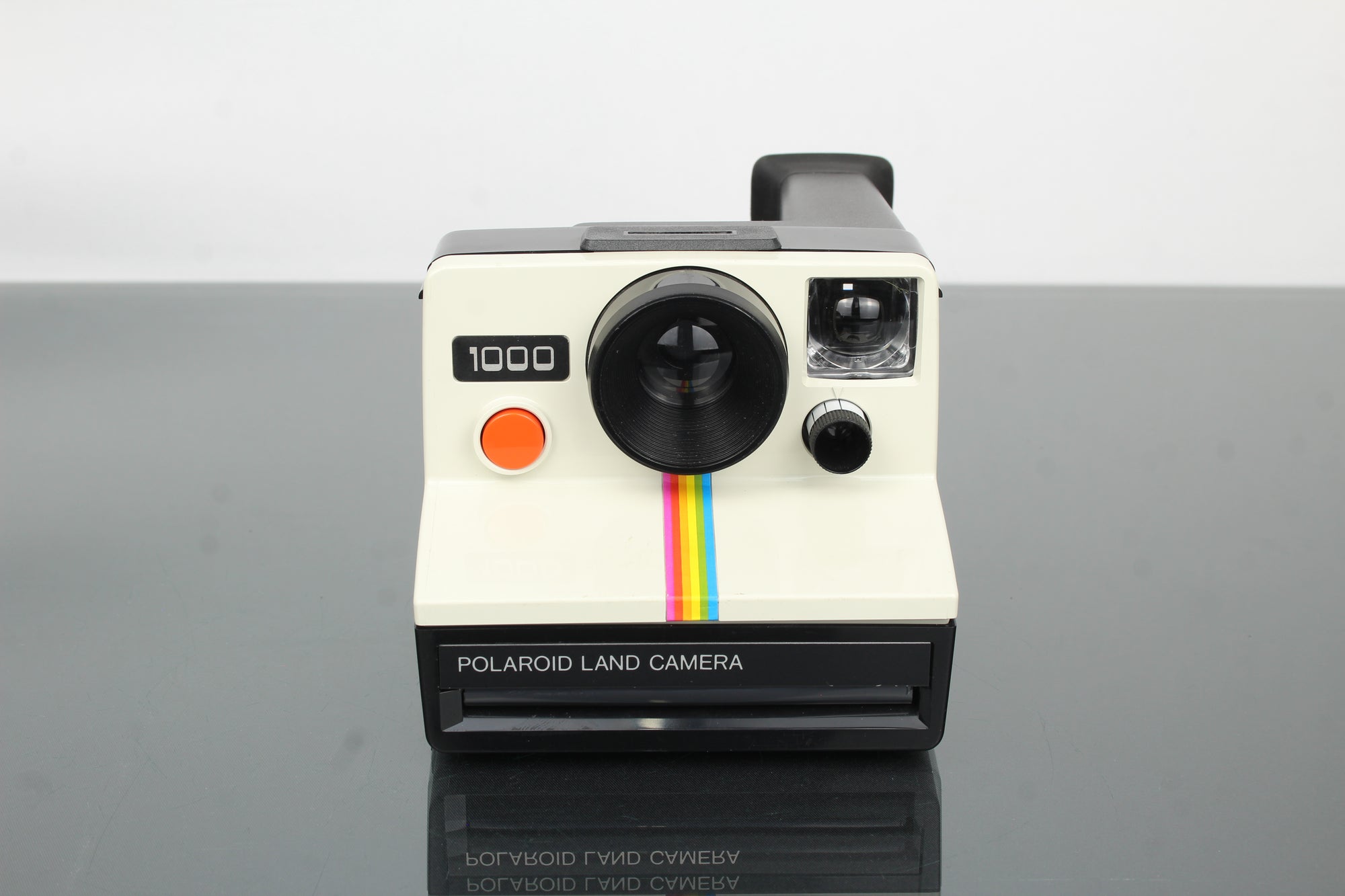 Câmara Polaroid 1000 Land