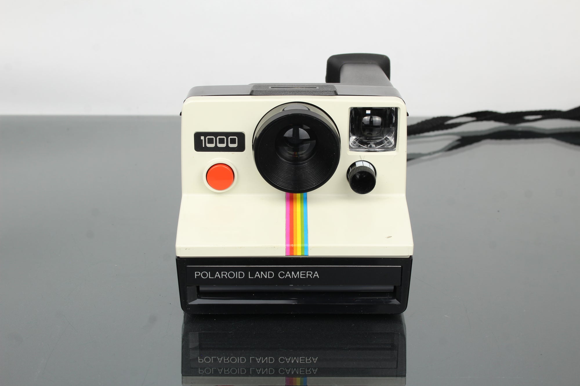 Câmara Polaroid 1000 Land