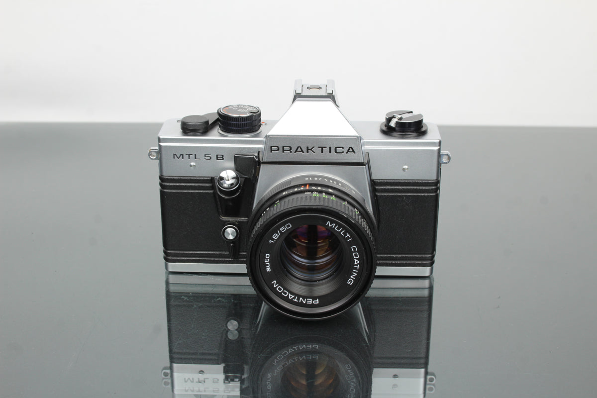 Praktika MLT 5 B + Lente Pentacon auto 1.8/50 (montagem M42)
