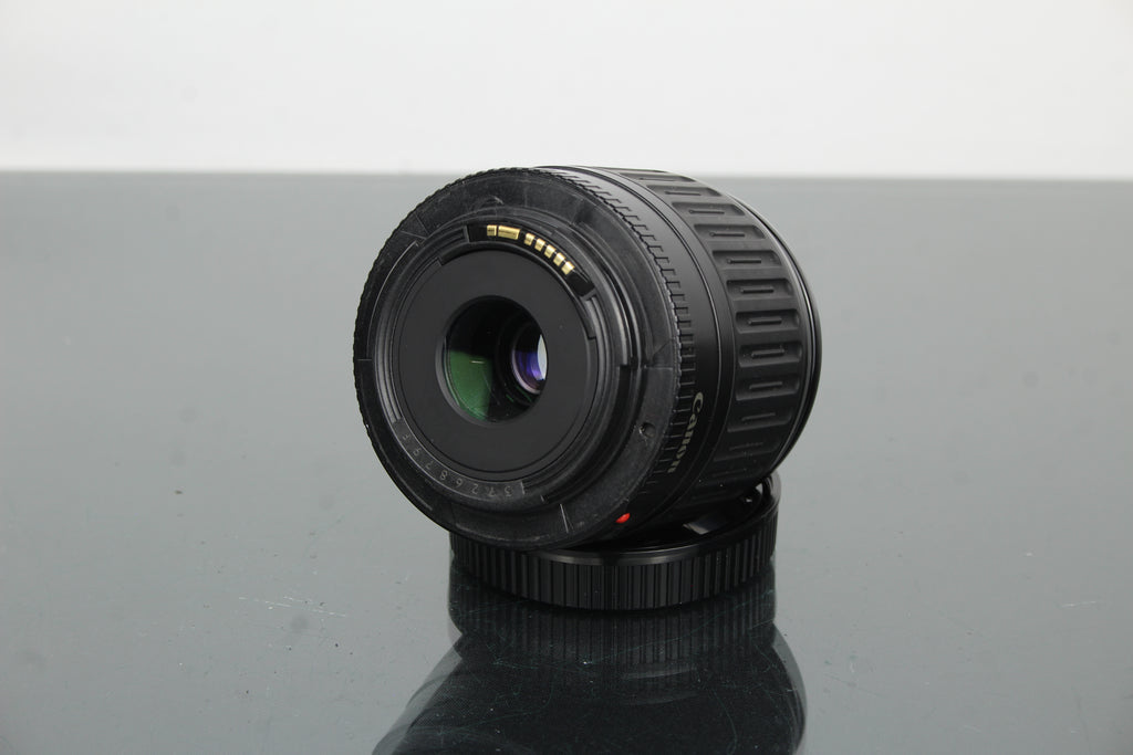 Lente Zoom Canon EF 35-80mm 1:4-5.6 + Montagem Canon EF