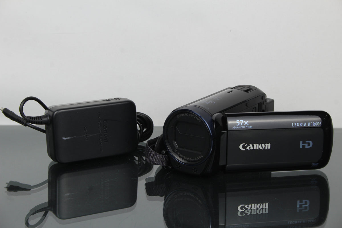 Canon Legria HF R606