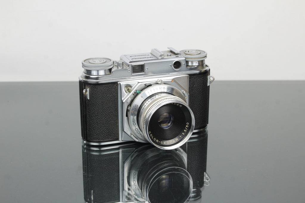 Voigtländer Prominent + lente 50mm f/1.5 Nokton