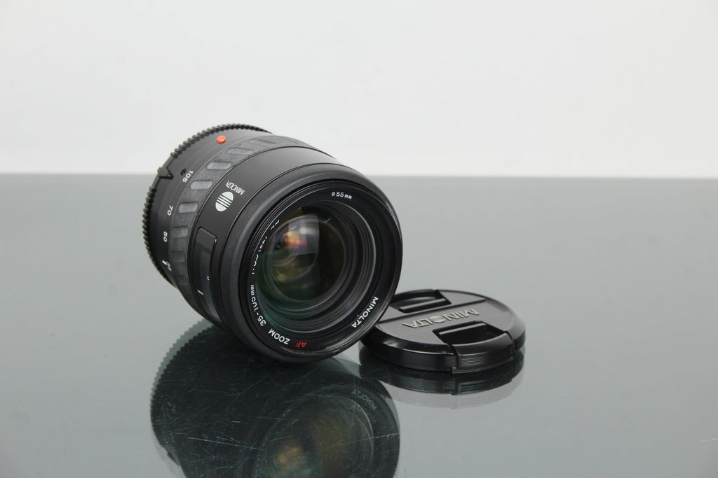 Minolta AF 35-105mm f/3.5-4.5 (montagem A)