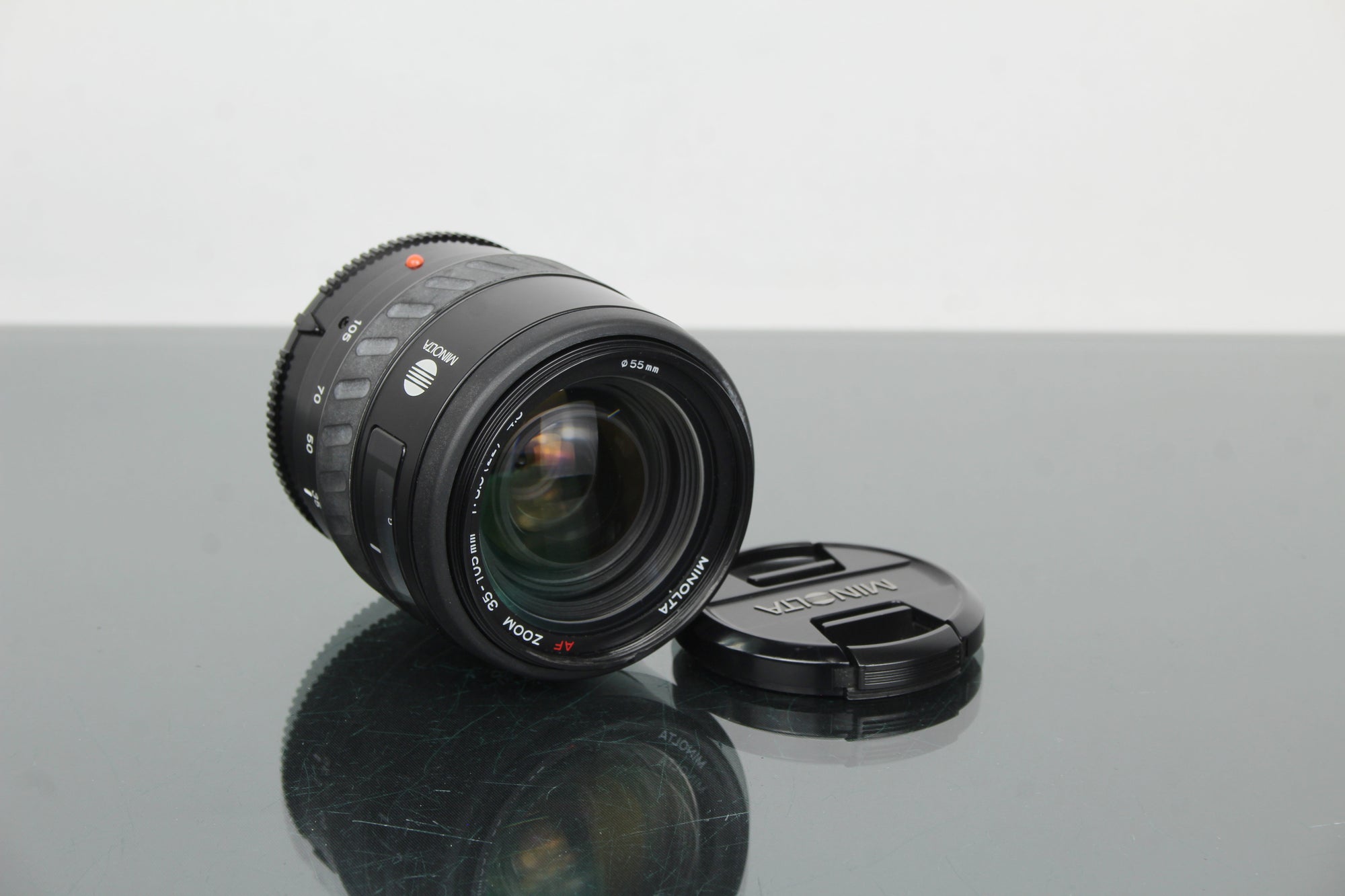 Minolta AF 35-105mm f/3.5-4.5 (montagem A)