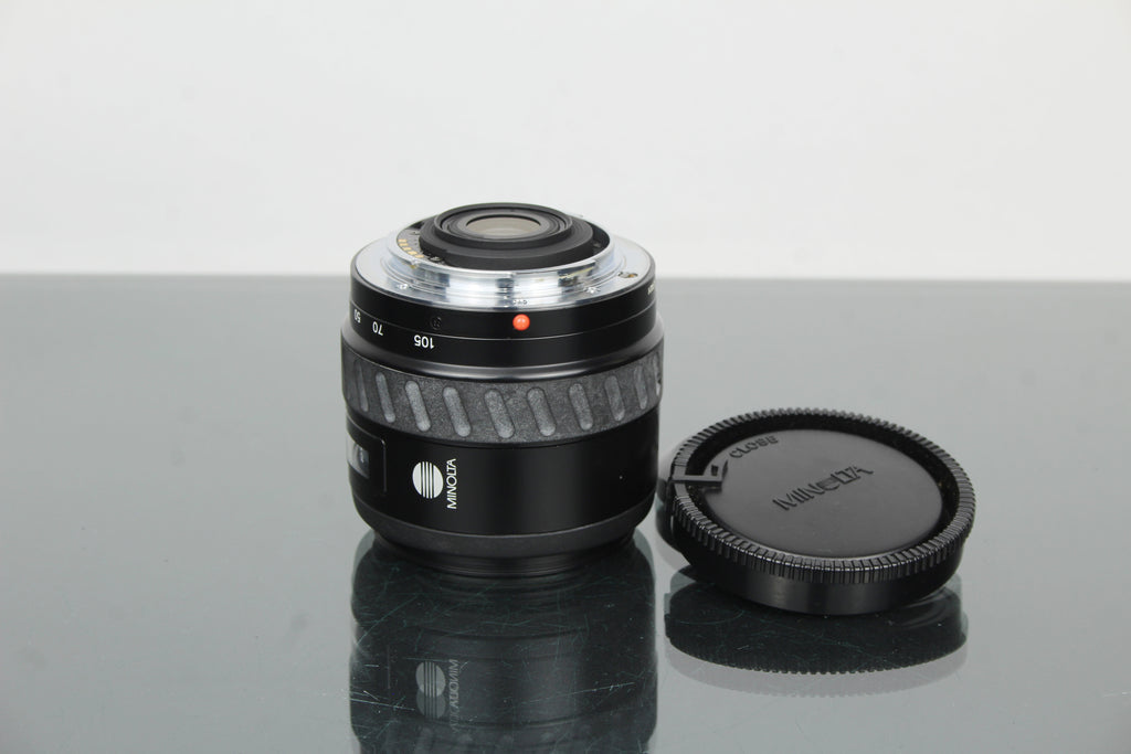 Minolta AF 35-105mm f/3.5-4.5 (montagem A)