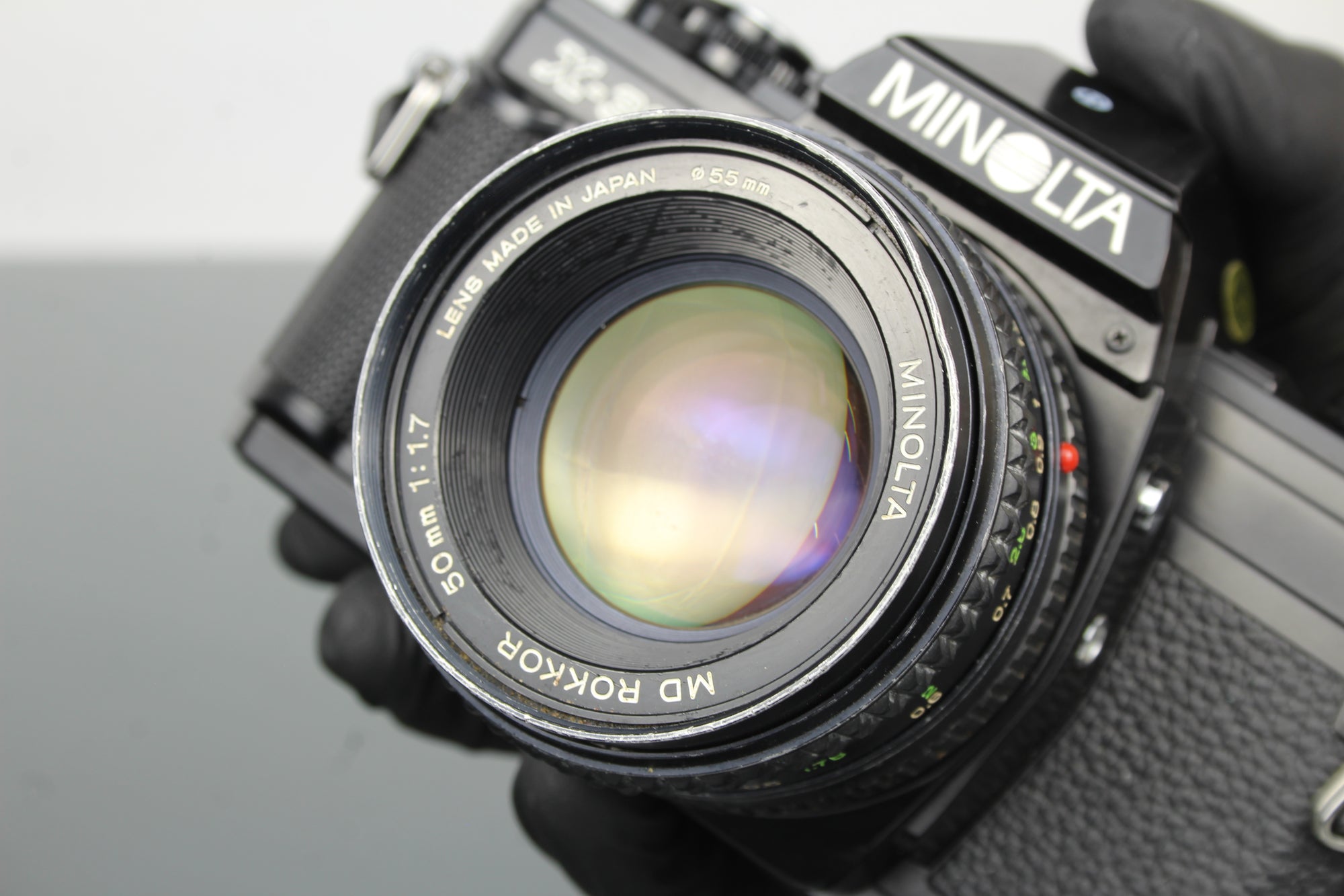 Minolta X-300 + lente MD Rokkor 50mm 1:1.7 55mm