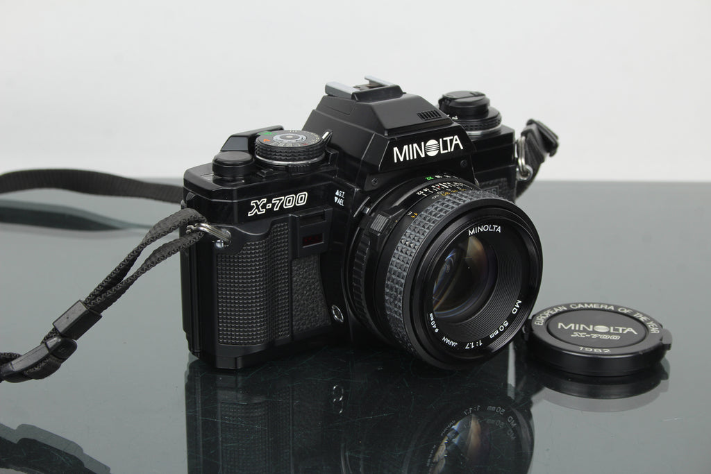 Minolta X-700 + lente MD 50mm 1:1.7