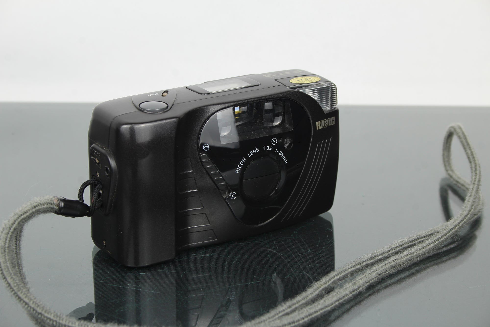 Ricoh FF-9