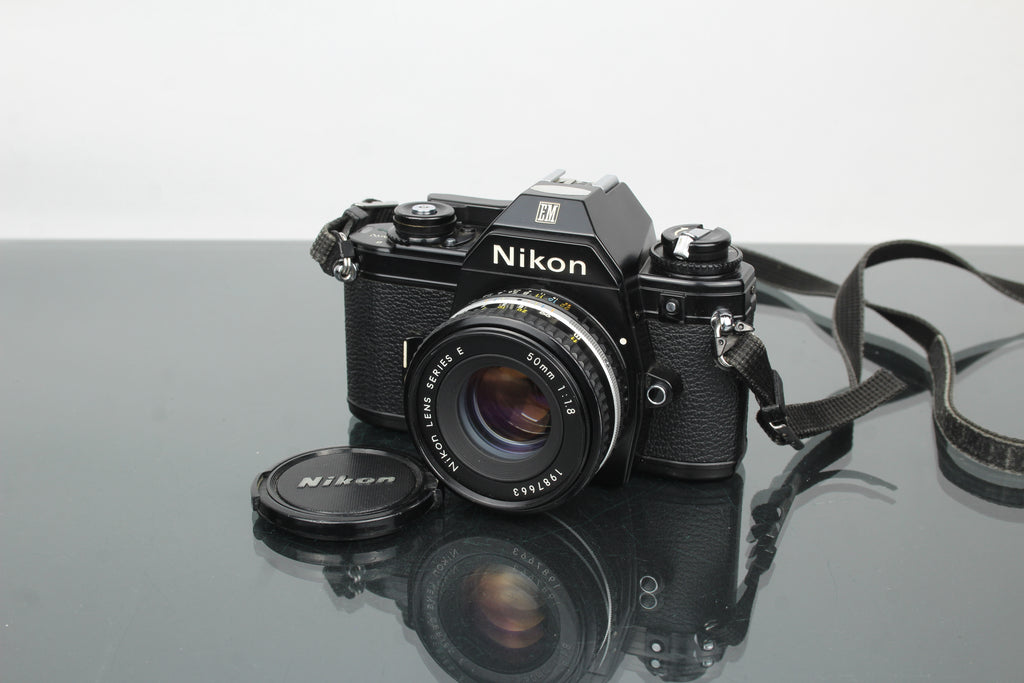 Nikon EM + 50mm 1:1.8 Series E lens