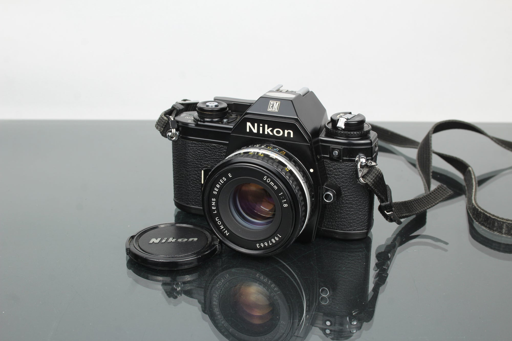Nikon EM + 50mm 1:1.8 Series E lens