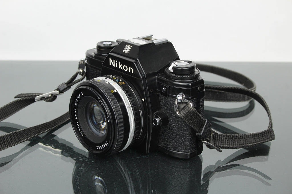 Nikon EM + 50mm 1:1.8 Series E lens