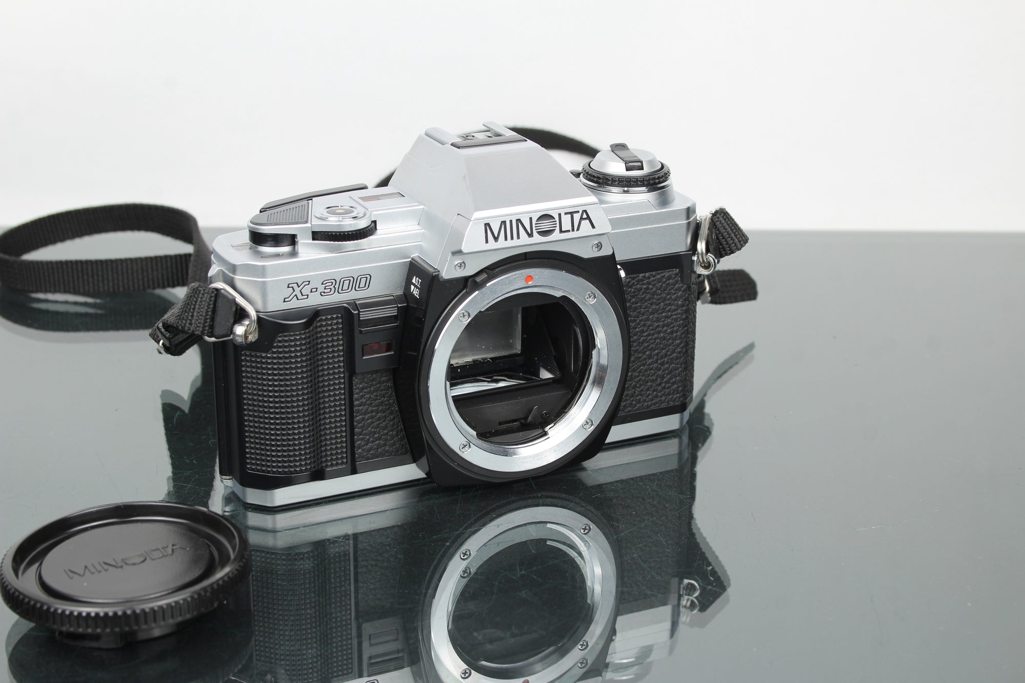 Minolta X-300