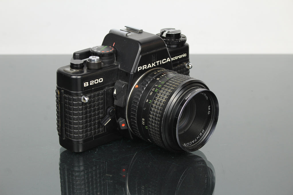 <tc>Praktica</tc> B200 electrónico +  <tc>Praktica</tc>r 50mm 1.8 lente
