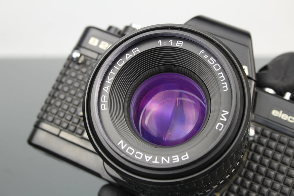 <tc>Praktica</tc> B200 electrónico +  <tc>Praktica</tc>r 50mm 1.8 lente