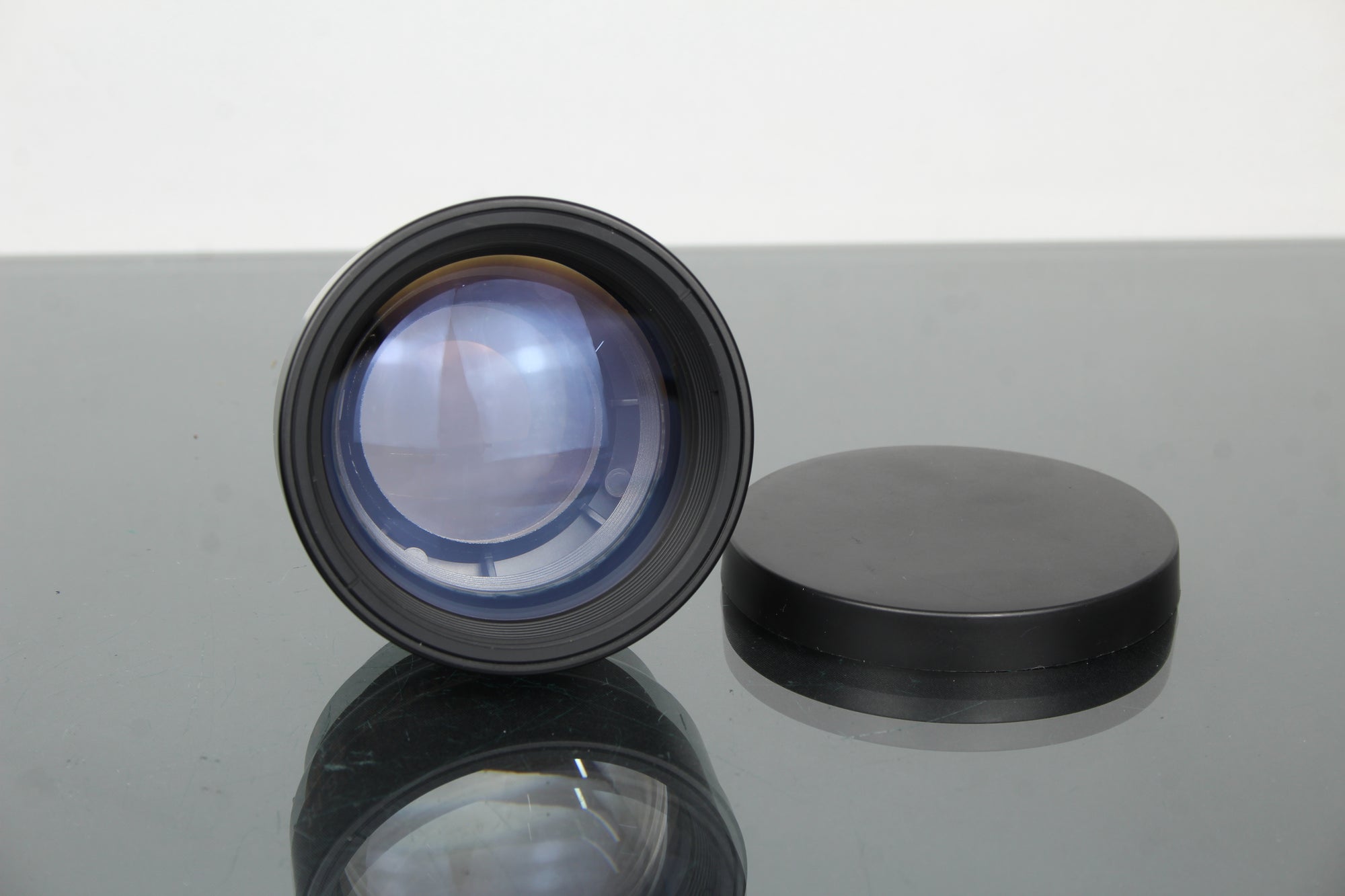 Lente Telefoto Zoom 1:1.8 14.2-85mm