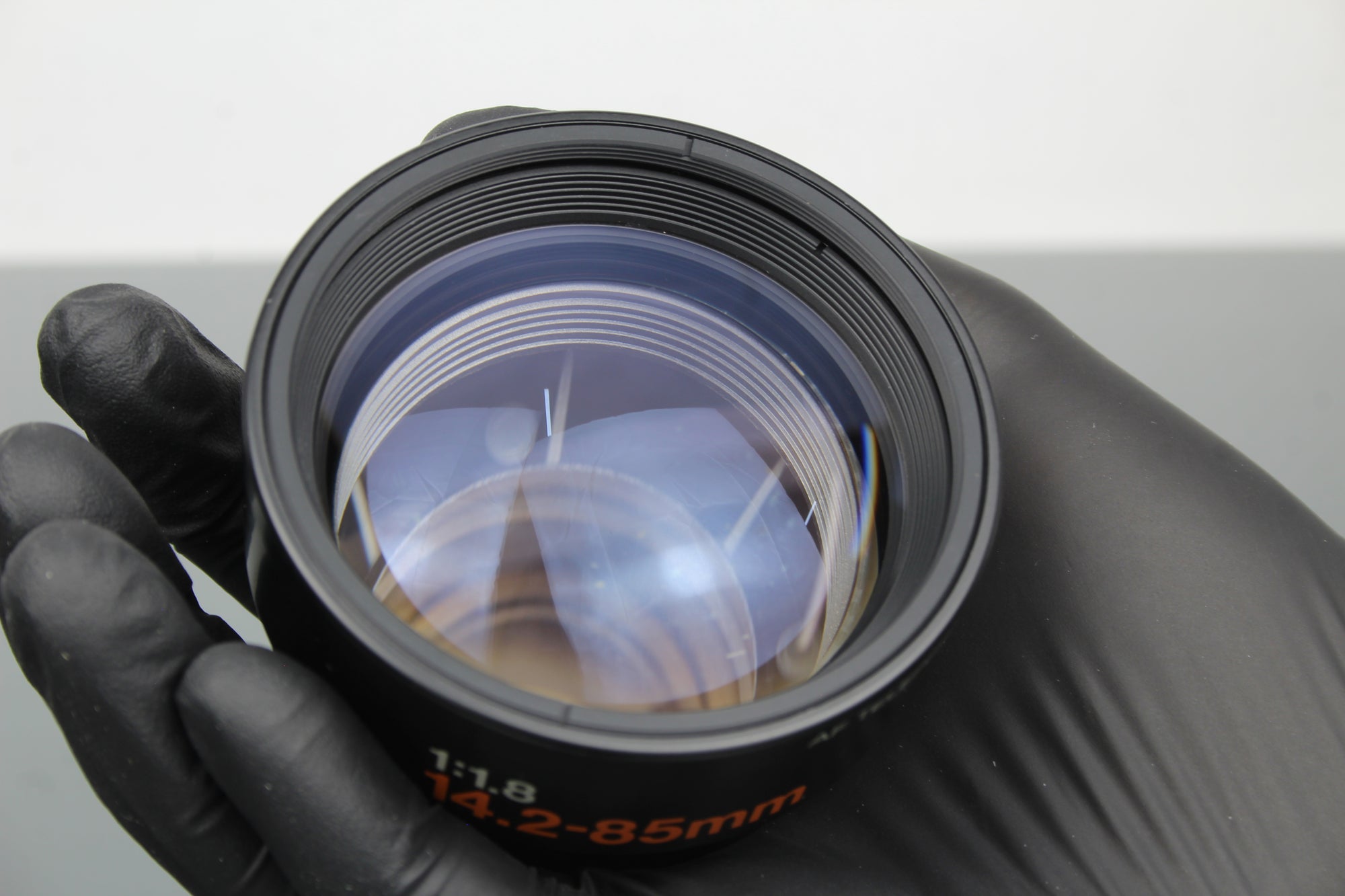 Lente Telefoto Zoom 1:1.8 14.2-85mm