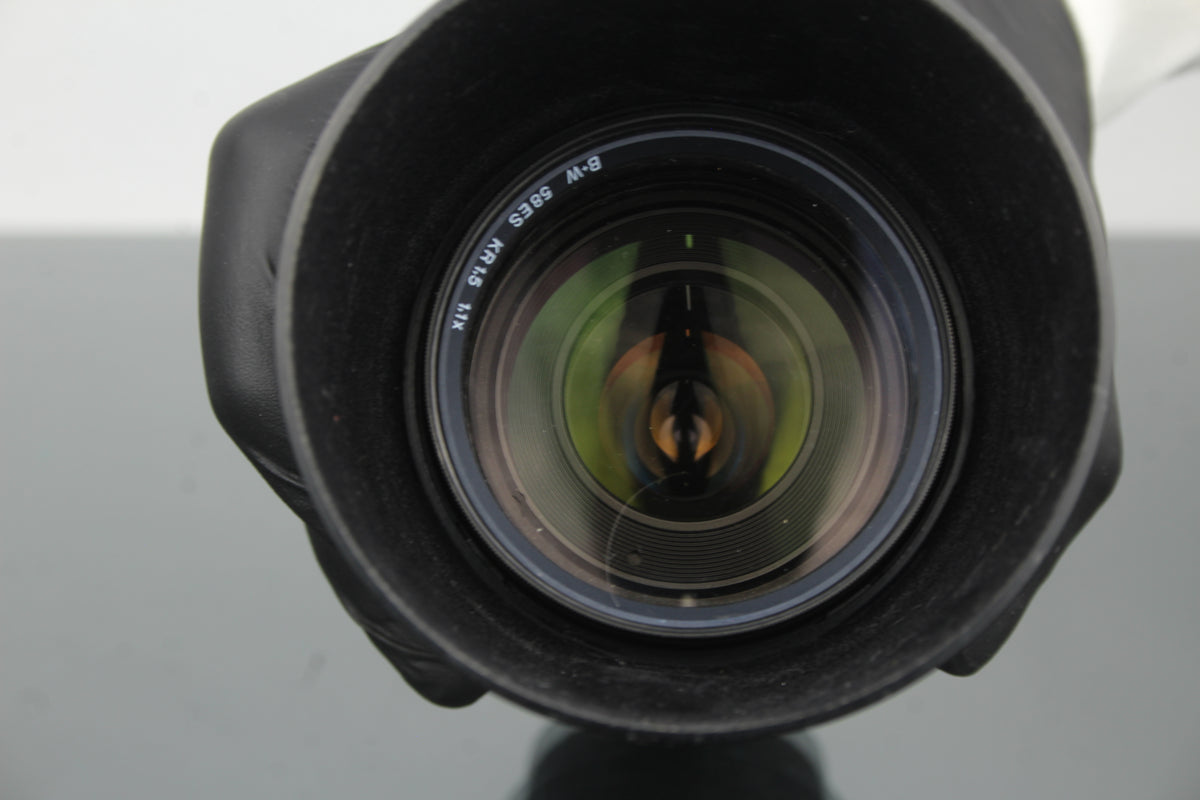Lente Zoom Canon EF 100-300mm f/5.6 (Montagem EF)