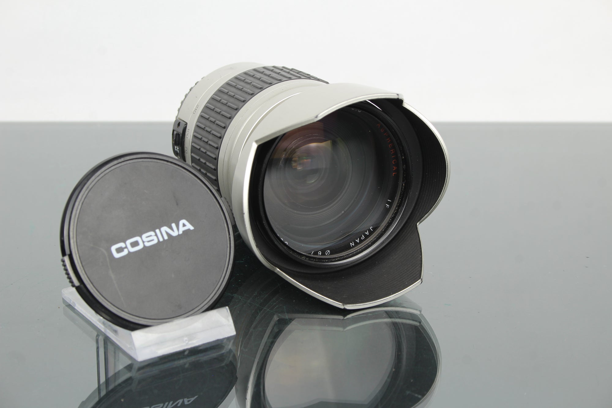 Cosina 28-210mm MC 1:4.2-6.5 Montagem Canon EF