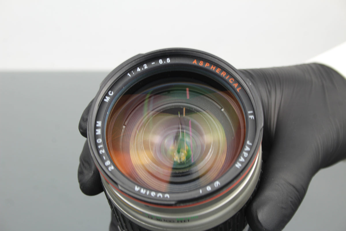 Cosina 28-210mm MC 1:4.2-6.5 Montagem Canon EF