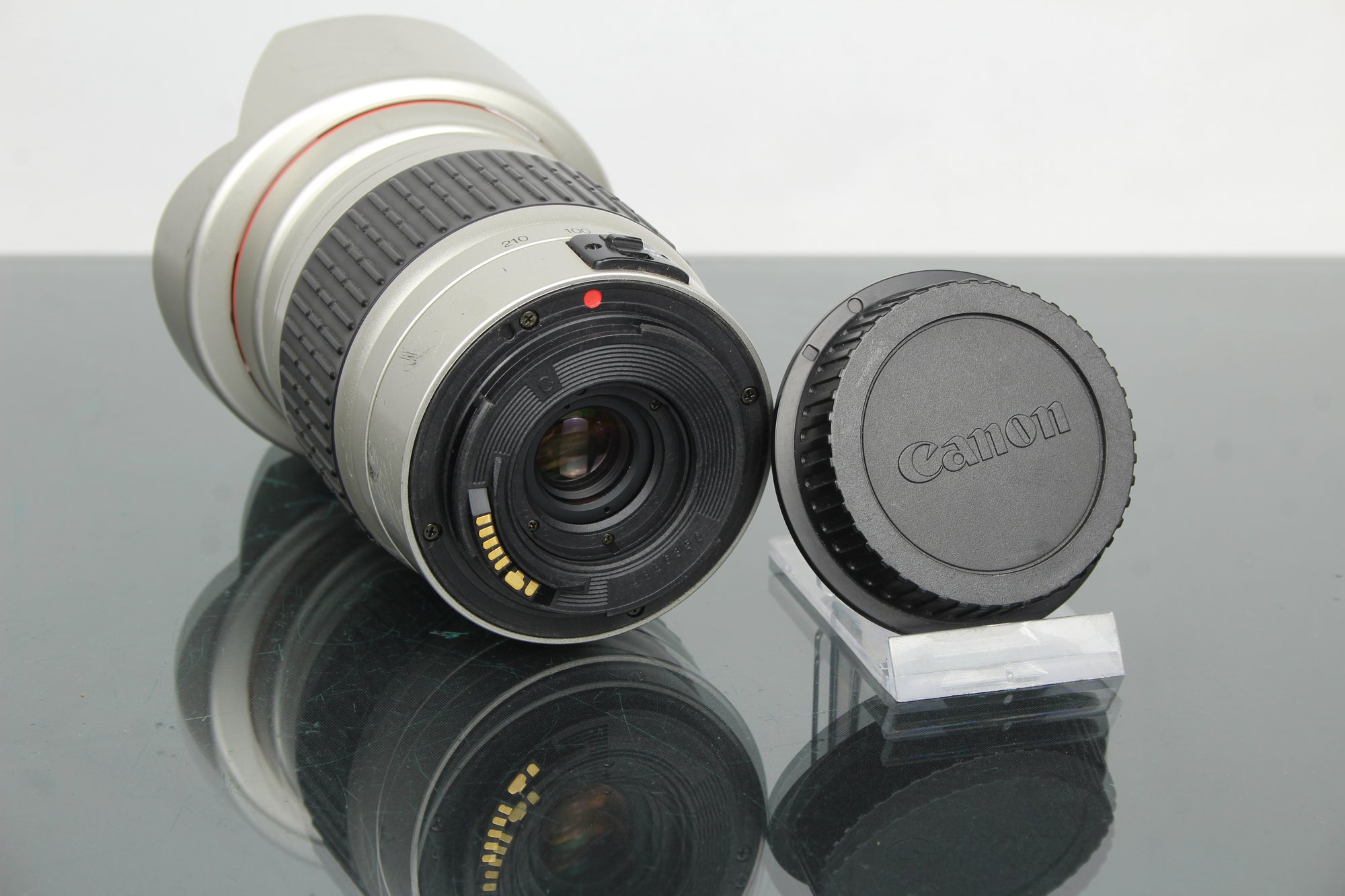 Cosina 28-210mm MC 1:4.2-6.5 Montagem Canon EF