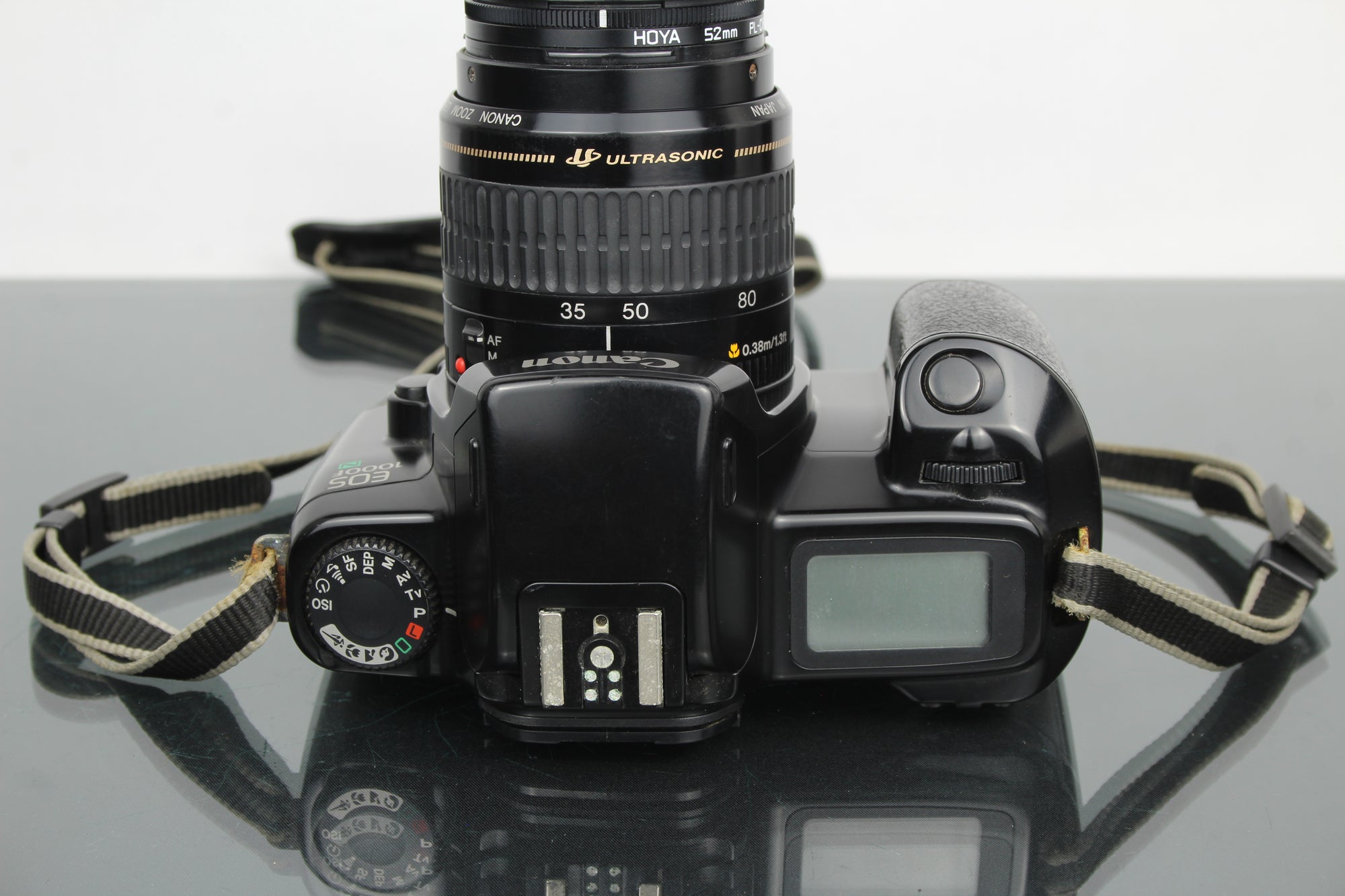 Canon EOS 1000f + lente 35-80mm 1:4-5.6