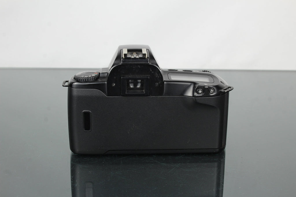 Canon EOS500 - Dutch|Thrift