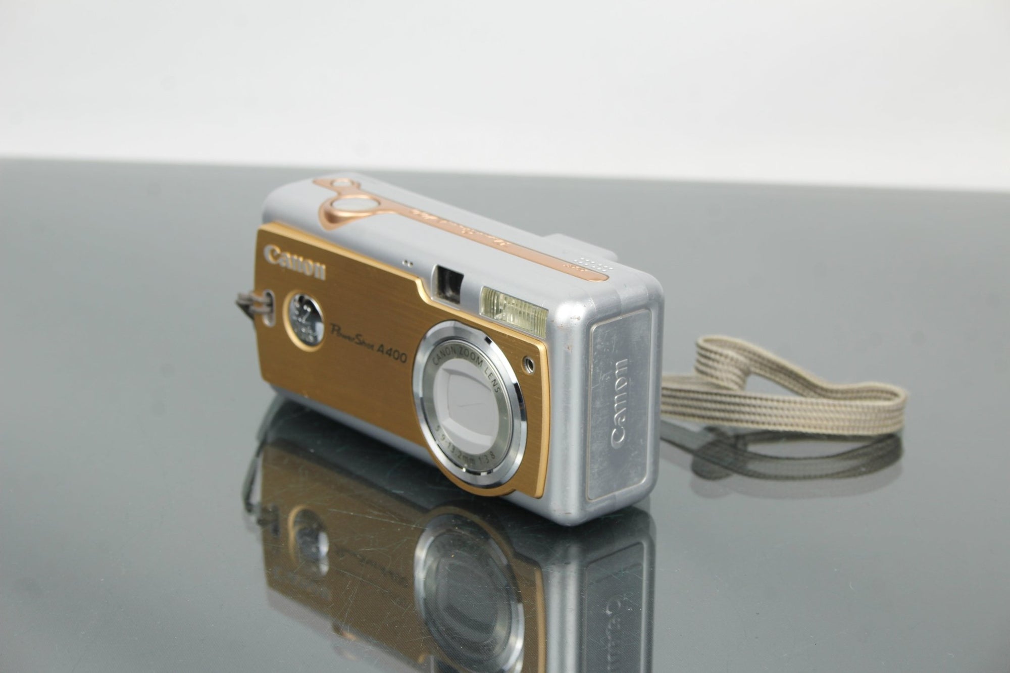 Canon PowerShot A400 - Dutch|Thrift