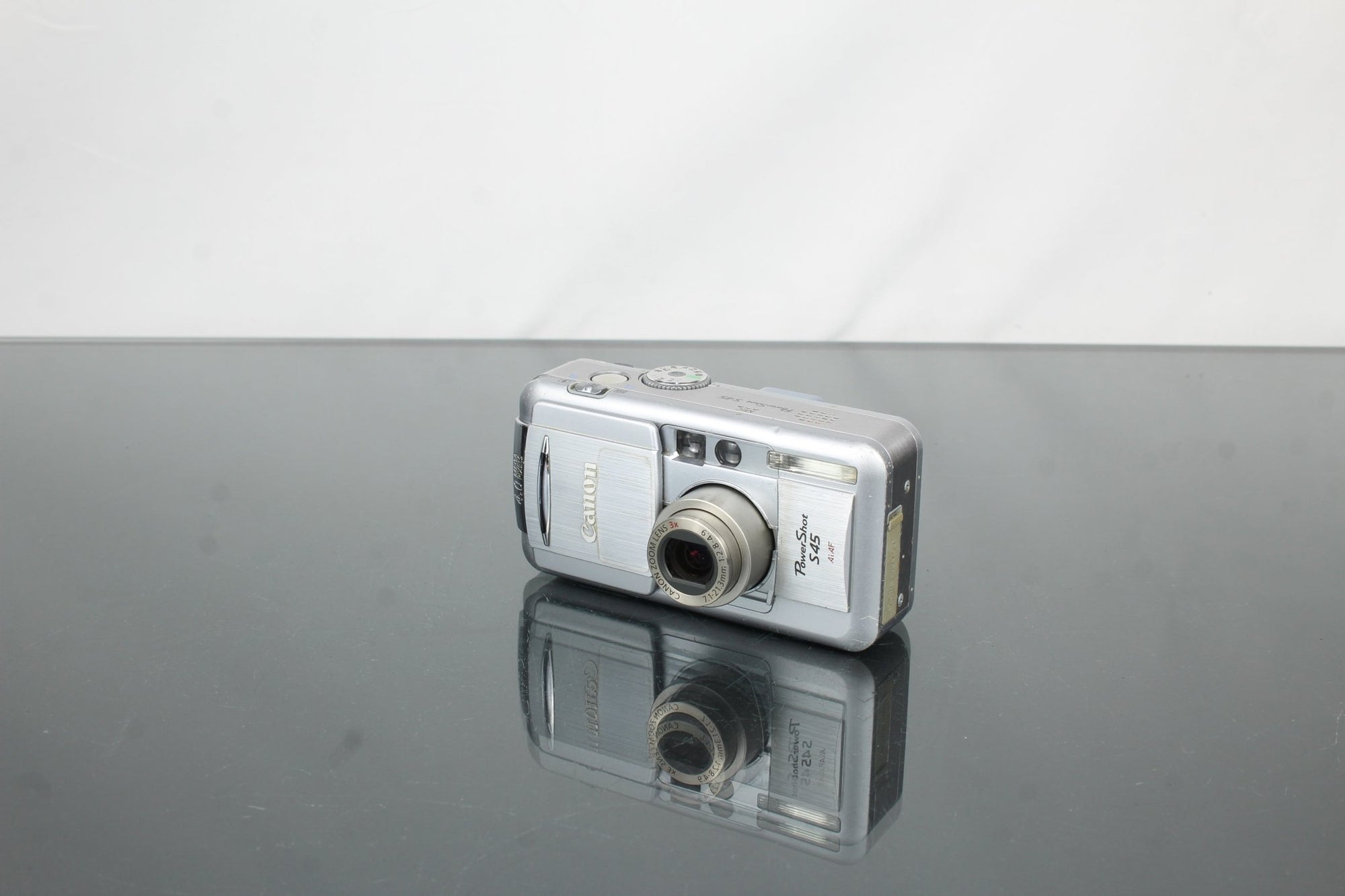 Canon PowerShot S45 - Dutch|Thrift