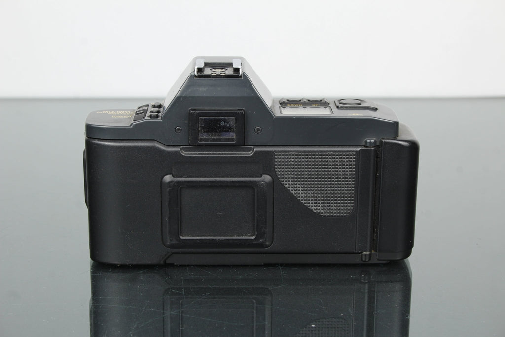 Canon T70 - Dutch|Thrift