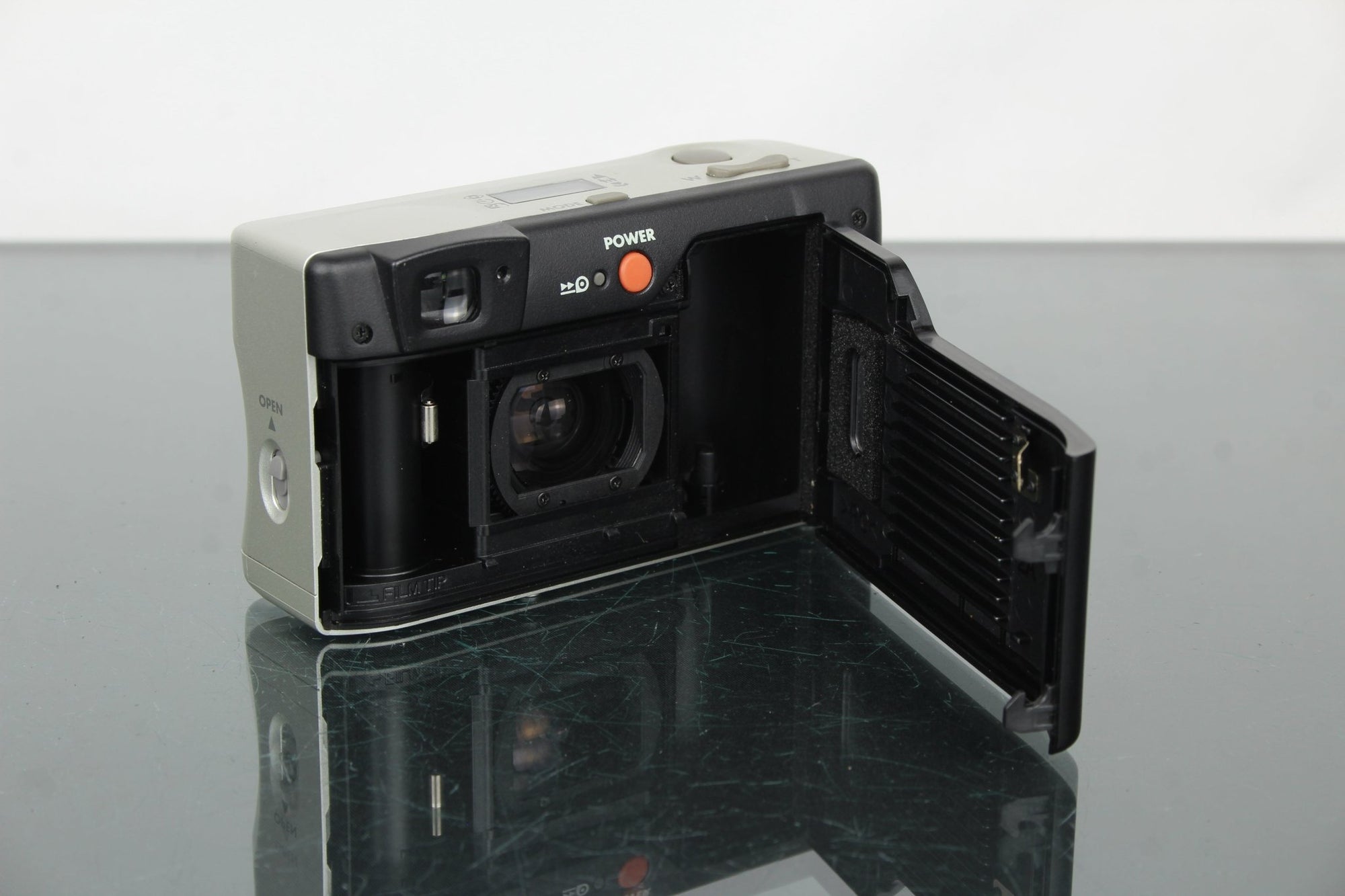 Konica Z - up 80e - Dutch|Thrift