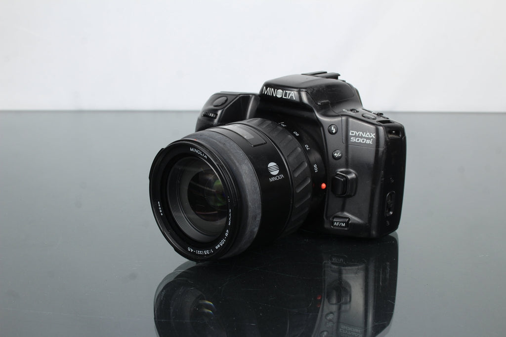 Minolta Dynax 500si + Minolta 28 - 105mm 1:3.5 - 4.5 - Dutch|Thrift