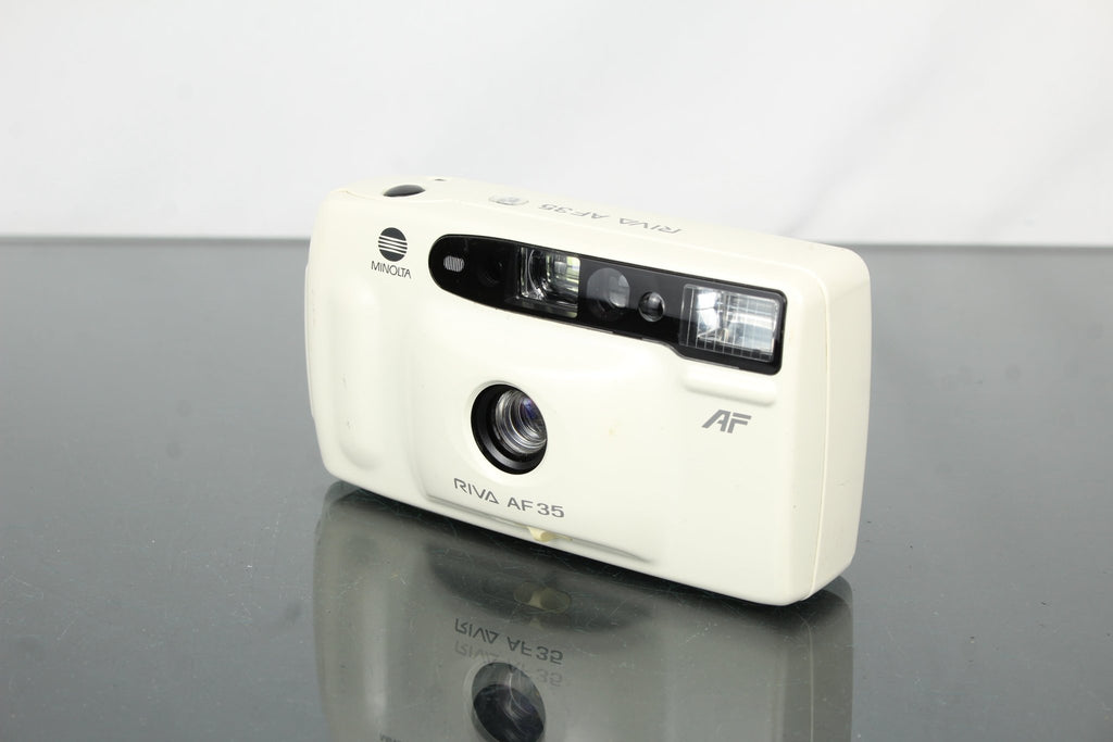 Minolta Riva AF35 - Dutch|Thrift