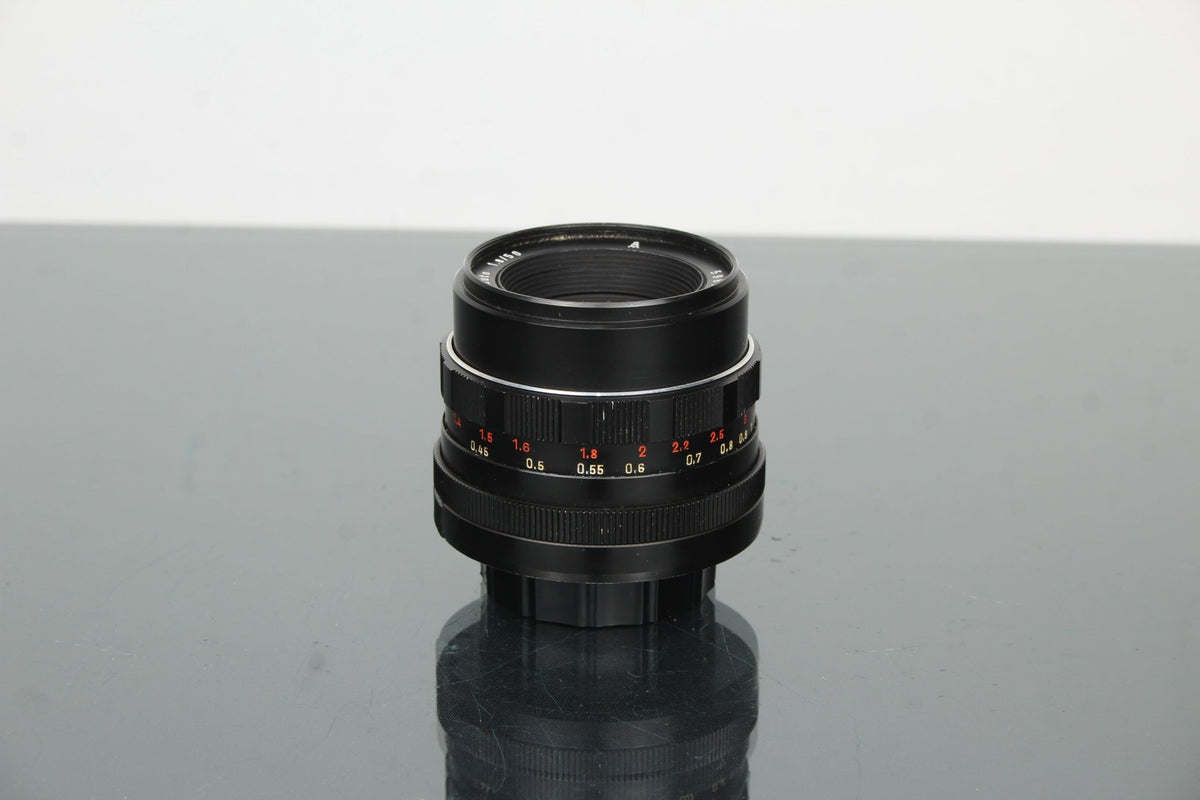 Pentacon auto 1.8/50 M42 Mount - Dutch|Thrift