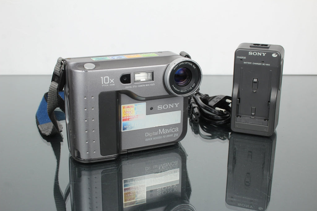 Sony digital mavia MVC - FD73 - Dutch|Thrift