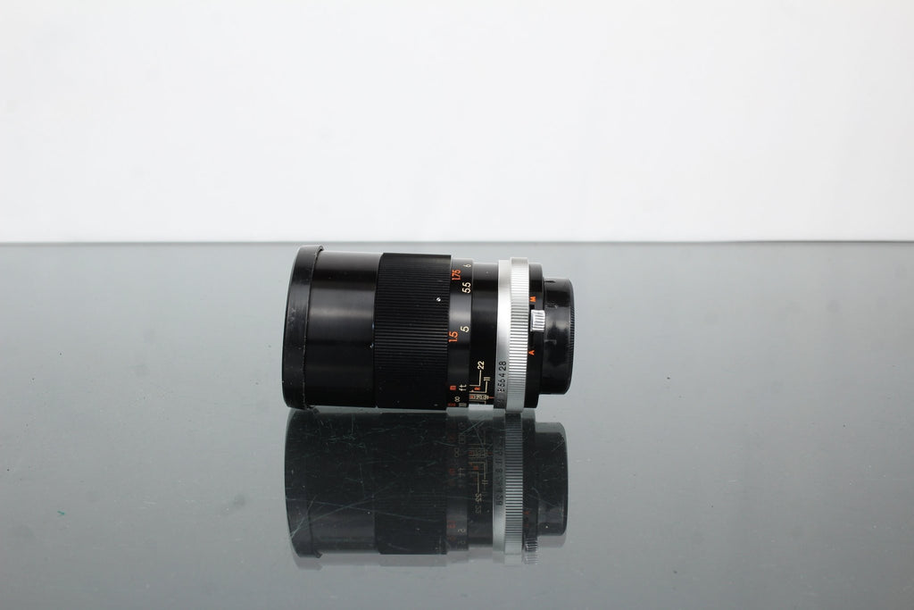 Tamron 1:2.8 135mm Lens - M42 Mount - Dutch|Thrift
