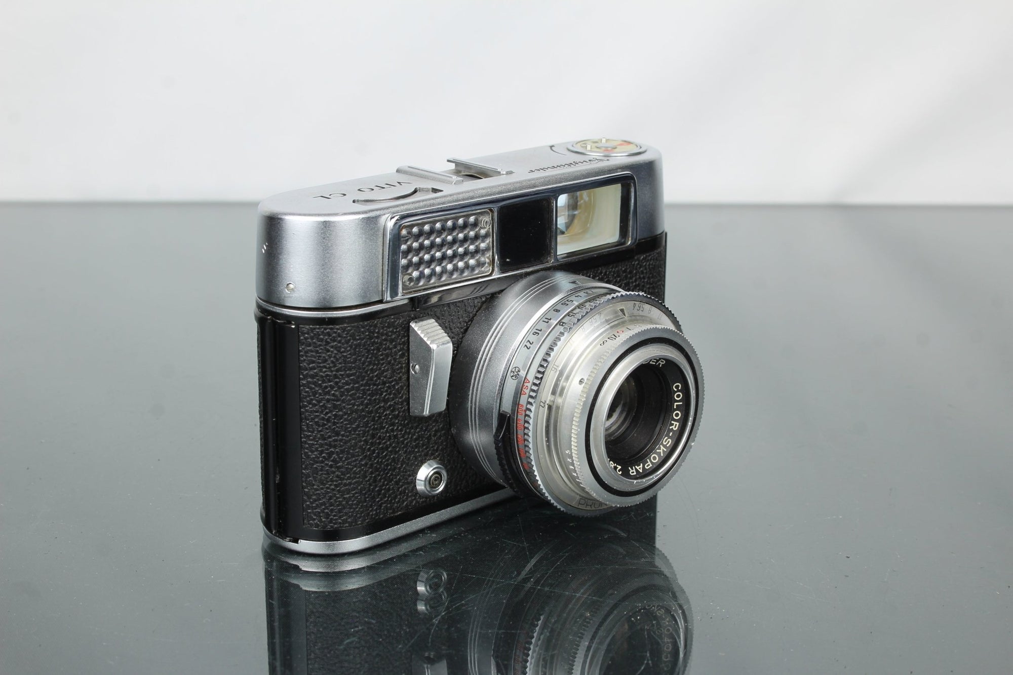 Voigtlander Vito CL - Dutch|Thrift